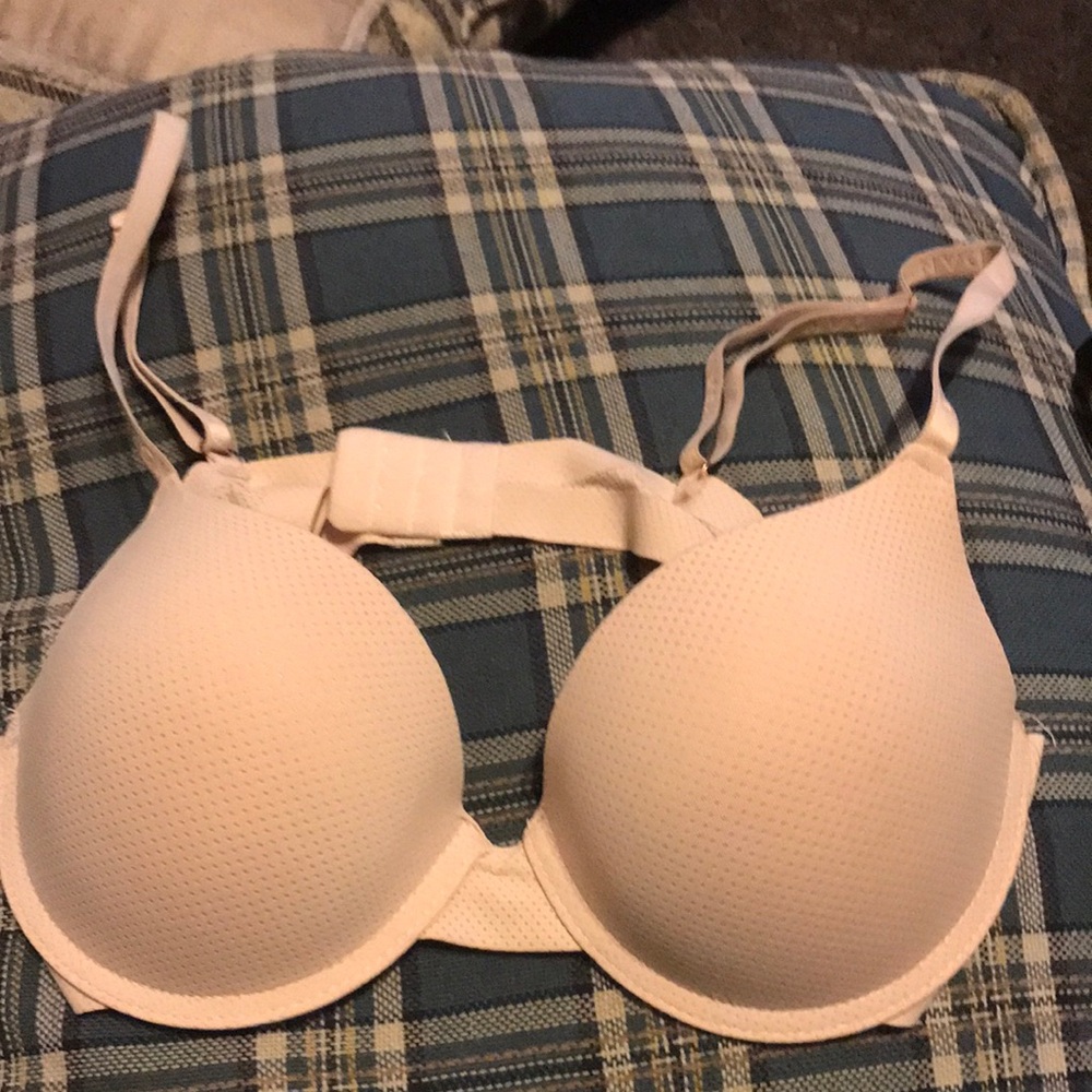 Elegant Cream Bra danskin 36b